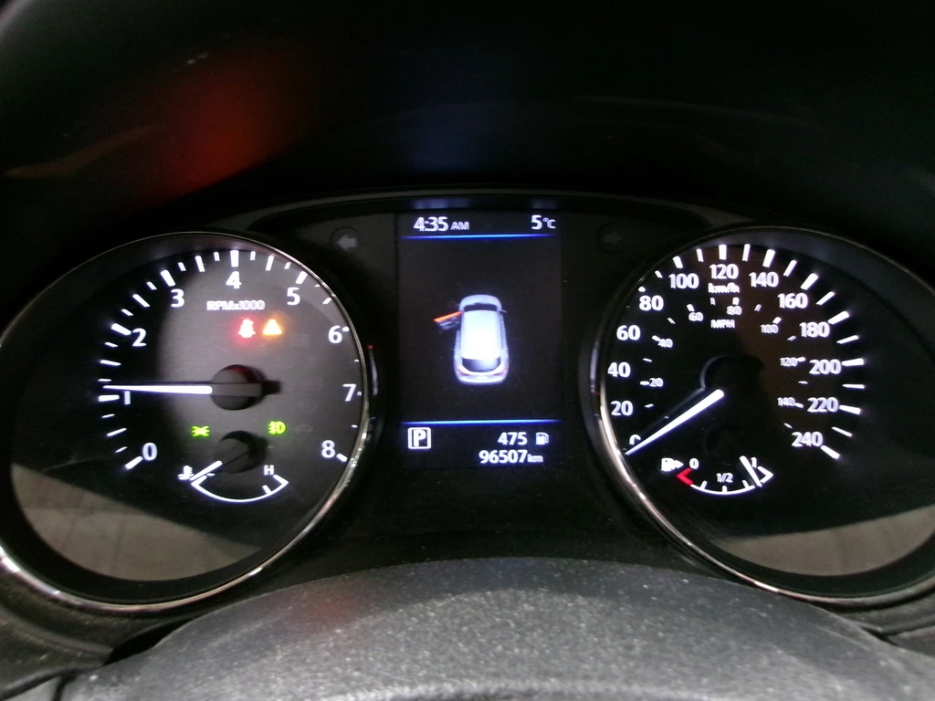 Nissan Qashqai FWD S CVT - изображение 10