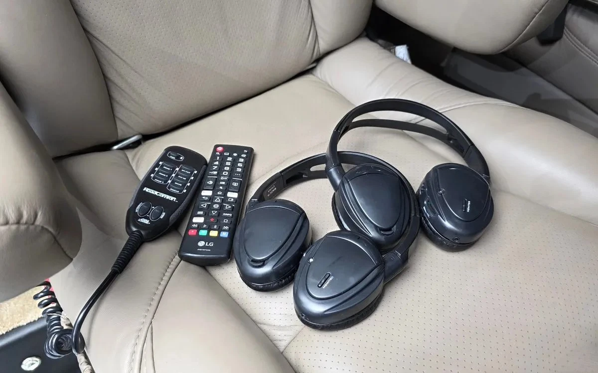 Gmc Savana 6.0 Explorer TV/Масаж/ Подгрев/, снимка 13 - Автомобили и джипове - 54985511