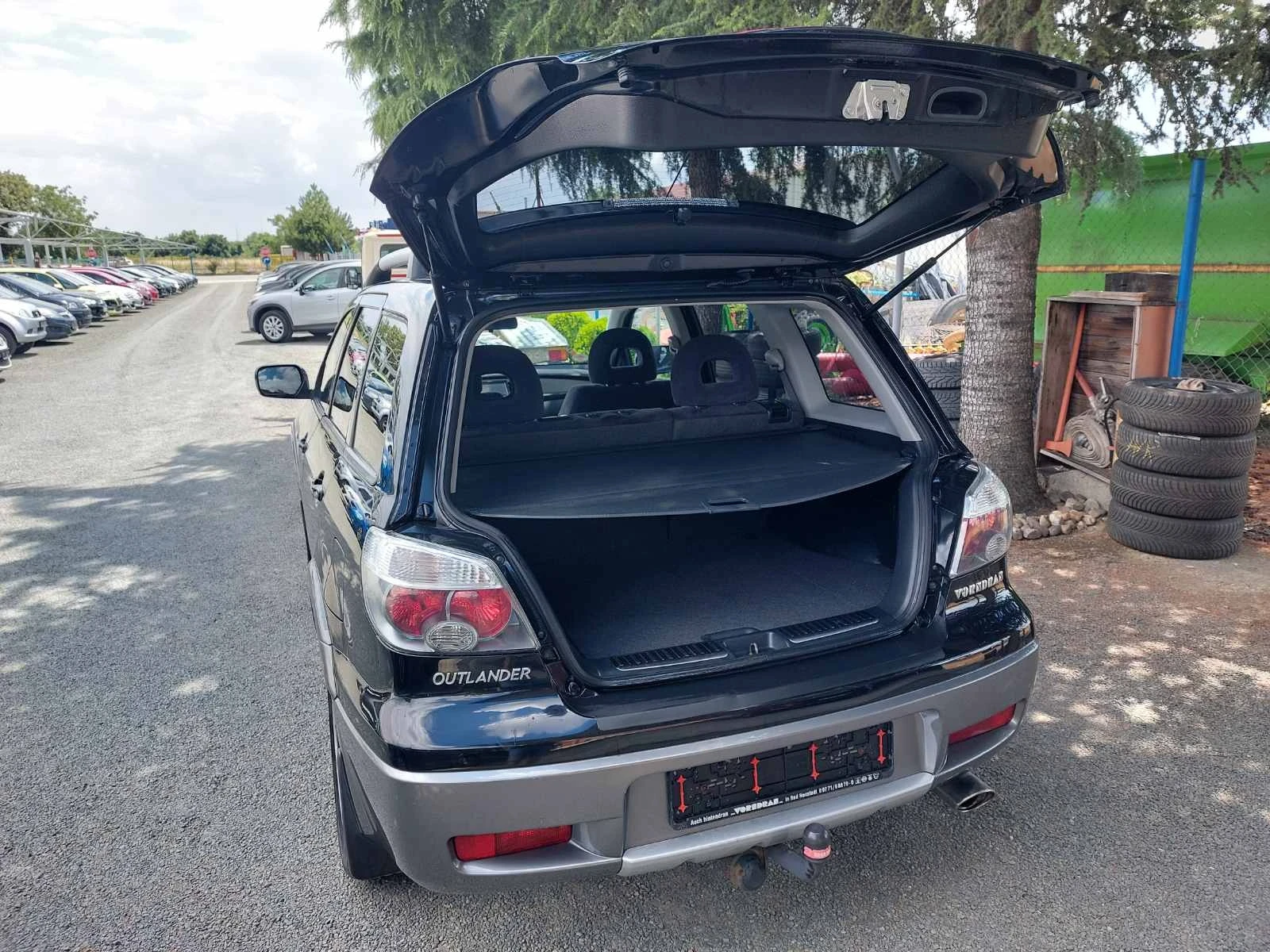 Mitsubishi Outlander 2.0i, 4x4, снимка 13 - Автомобили и джипове - 55222804