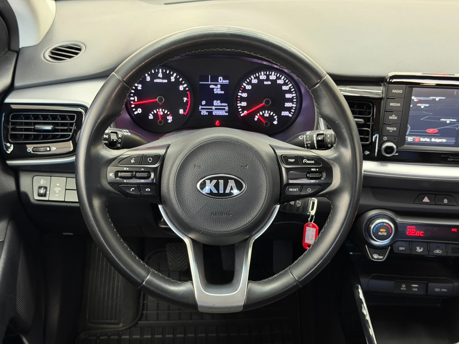 Kia Stonic 1.4i MPI* 100к.с.* С ПЪЛНА СЕРВИЗНА ИСТОРИЯ В KIA, снимка 9 - Автомобили и джипове - 55740999