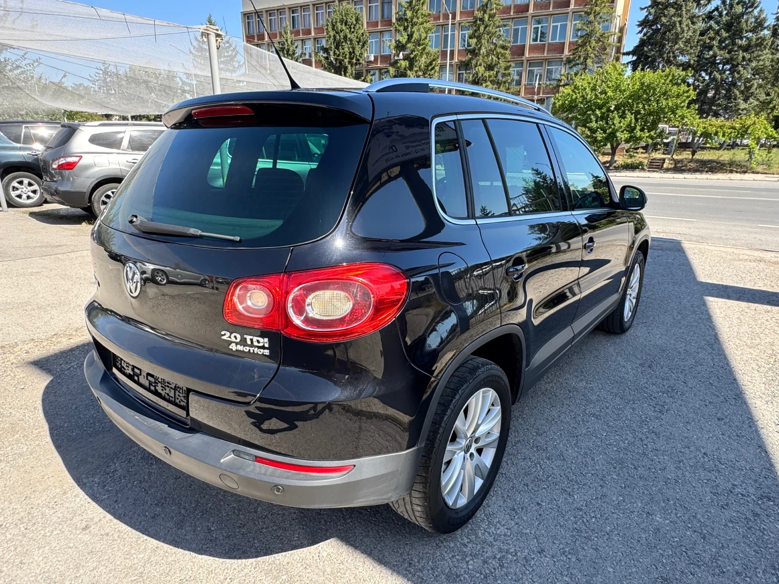 VW Tiguan DSG 4 MOTION, снимка 6 - Автомобили и джипове - 55897617