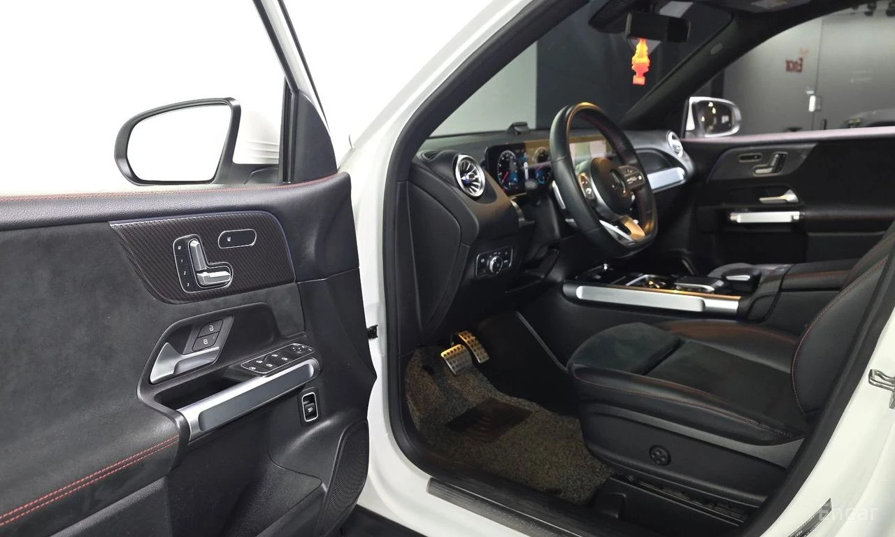 Mercedes-Benz GLB 250 4MATIC* AMG* DISTRONIC* ��������* ������ ���� | Mobile.bg � ����������� 8