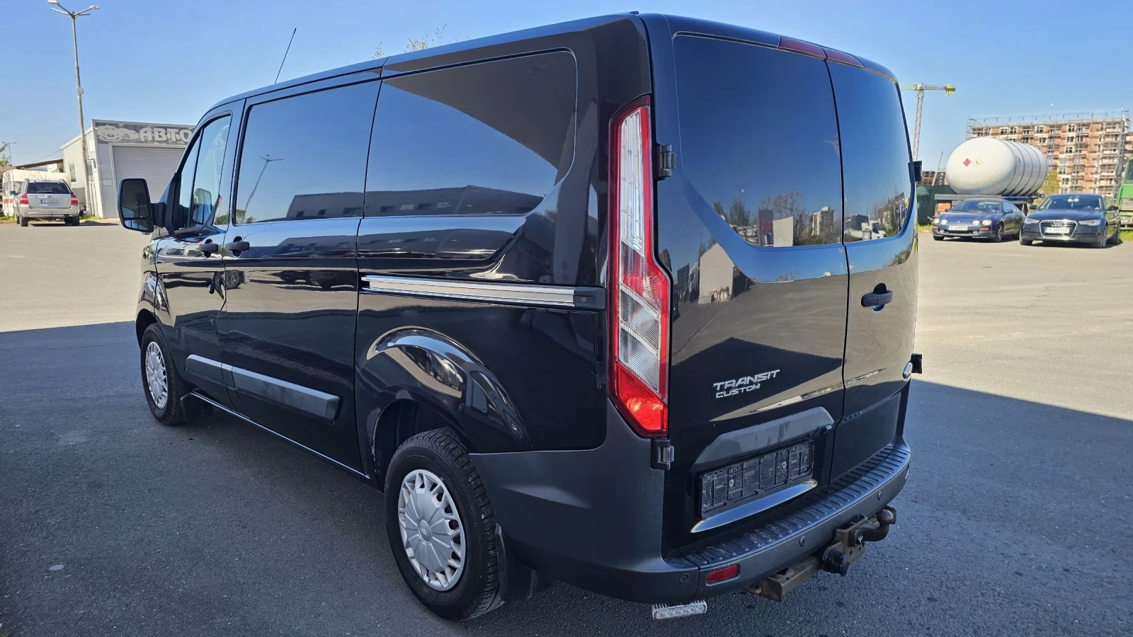 Ford Transit 2.2.TDCI-125 К.С-ДВЕ СТРАНИЧНИ ВРАТИ-КЛИМА - изображение 4