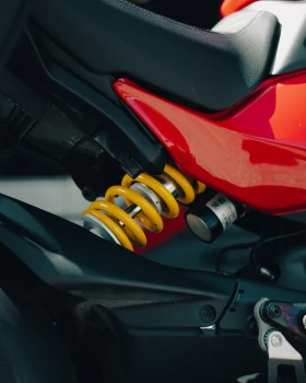 Ducati Diavel V4 | Mobile.bg    6