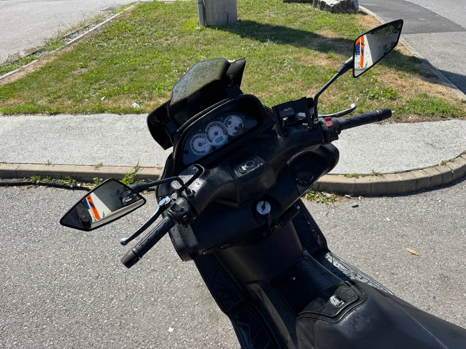 Kymco Downtown, снимка 8 - Мотоциклети и мототехника - 55367833