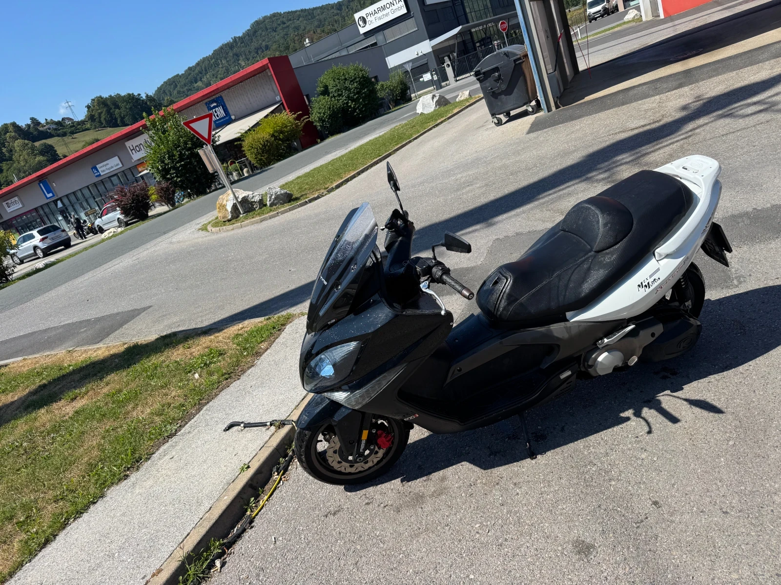 Kymco Downtown, снимка 2 - Мотоциклети и мототехника - 55367833