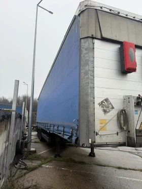 Полуремарке Schmitz Cargobul Varios, снимка 1