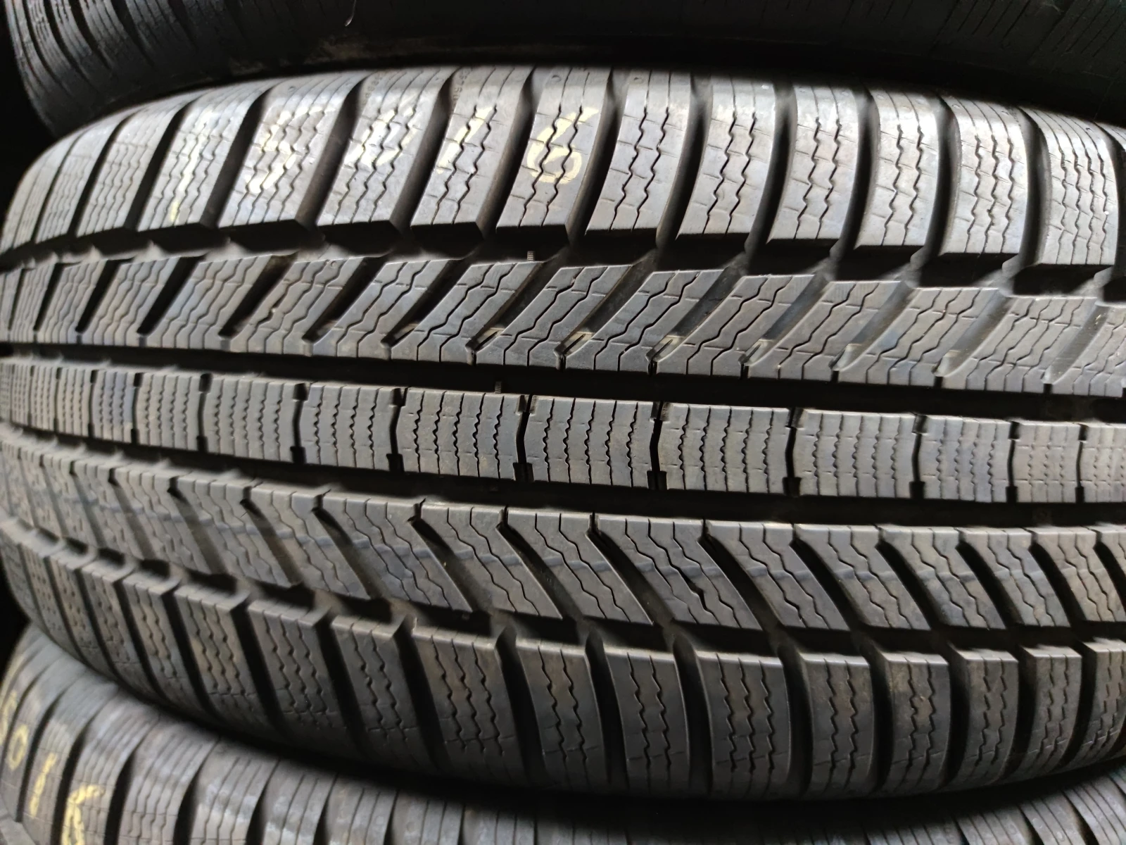  235/55R17 | Mobile.bg   2