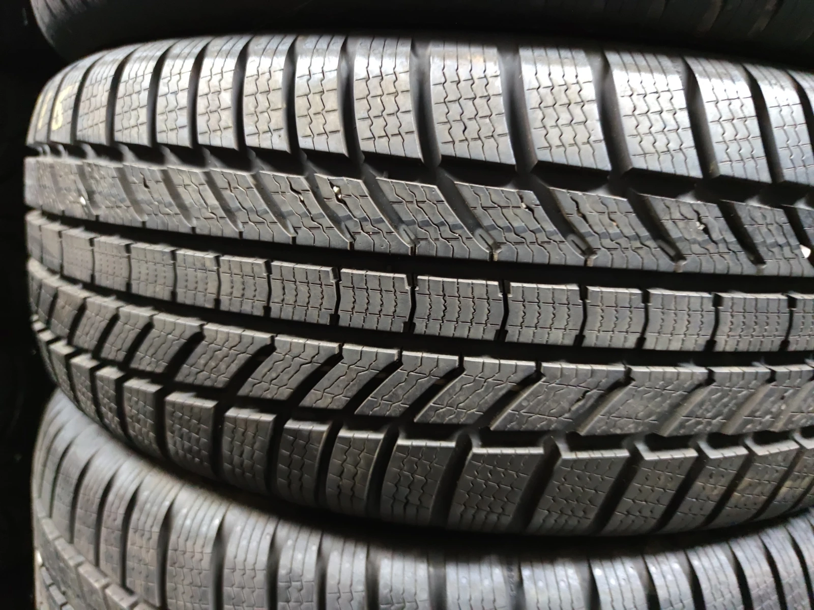  235/55R17 | Mobile.bg   3