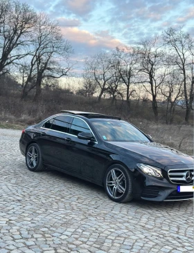 Mercedes-Benz E 220 FULL AMG PACK/BURMESTER/PANO, снимка 2