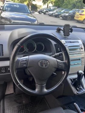 Обява за продажба на Toyota Corolla verso 2200 ~8 000 лв. - изображение 5