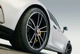 Обява за продажба на Porsche 911 992 TURBO S COUPE/CERAMIC/BURMEST/360/SPORT CHRONO ~ 226 776 EUR - изображение 6