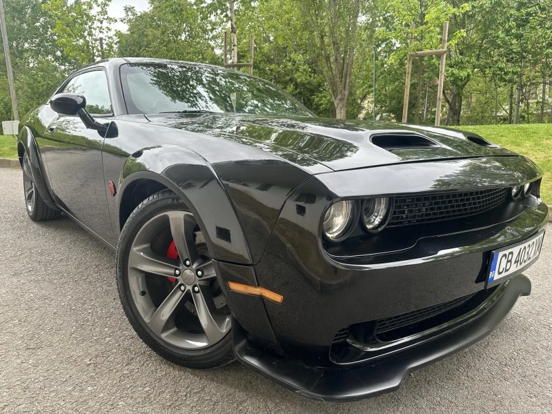 Dodge Challenger 5.7 HEMI, снимка 1 - Автомобили и джипове - 45559576