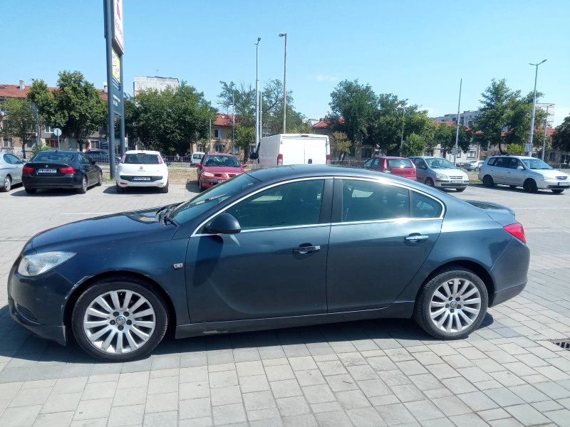 Opel Insignia SE 130 CDTI, снимка 16 - Автомобили и джипове - 47590709