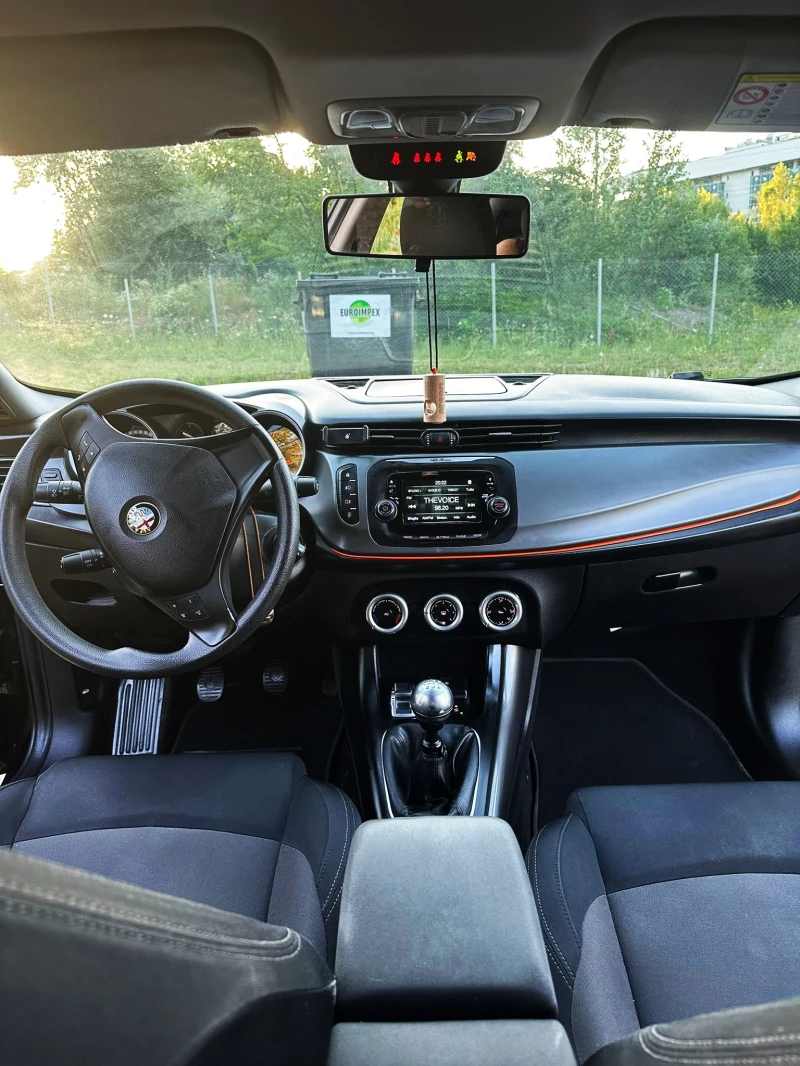 Alfa Romeo Giulietta, снимка 7 - Автомобили и джипове - 47330195