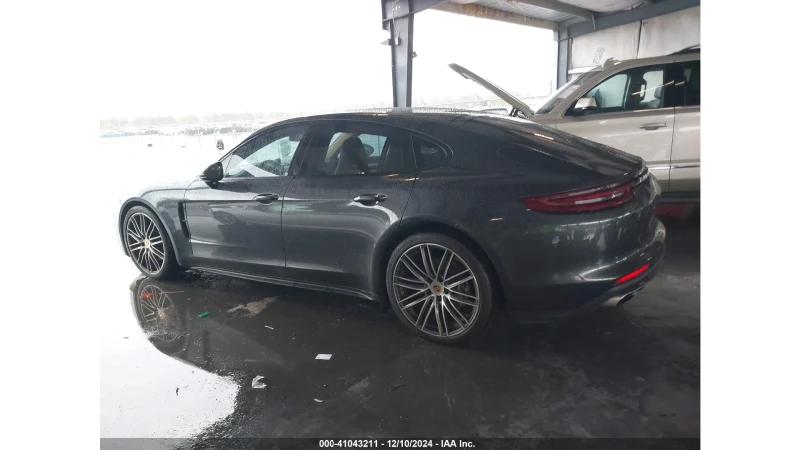 Porsche Panamera, снимка 4 - Автомобили и джипове - 48748288