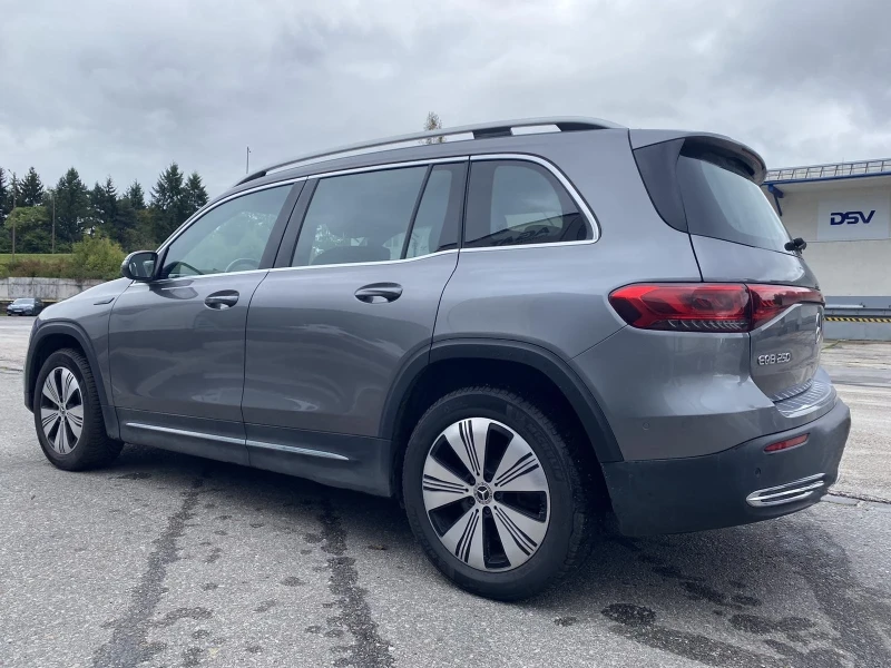 Mercedes-Benz EQB 250, снимка 4 - Автомобили и джипове - 52191776