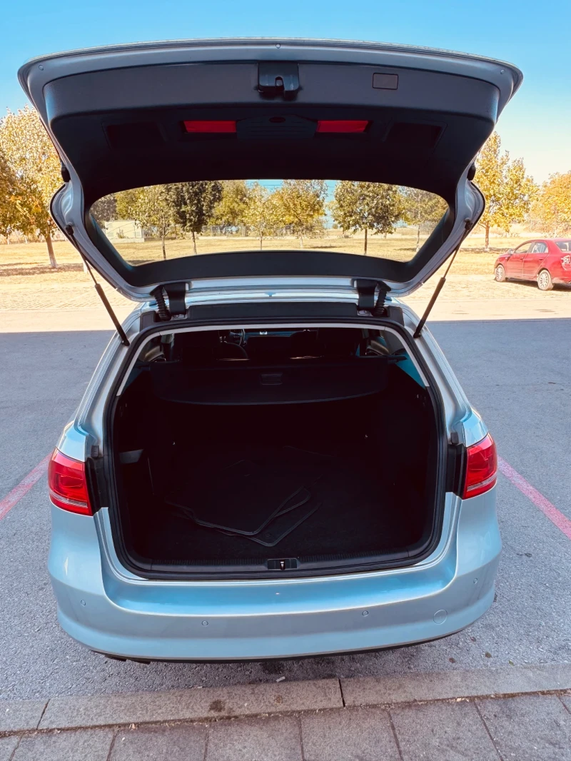 VW Passat, снимка 5 - Автомобили и джипове - 51823212