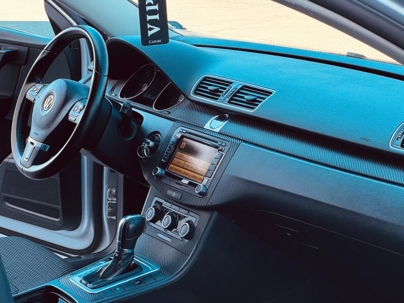 VW Passat, снимка 10 - Автомобили и джипове - 51823212