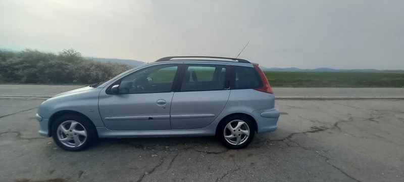 Peugeot 206, снимка 3 - Автомобили и джипове - 52675955