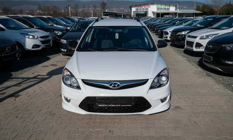 Hyundai I20 1.6* 90кс* дизел* фейслифт, снимка 4 - Автомобили и джипове - 52828686