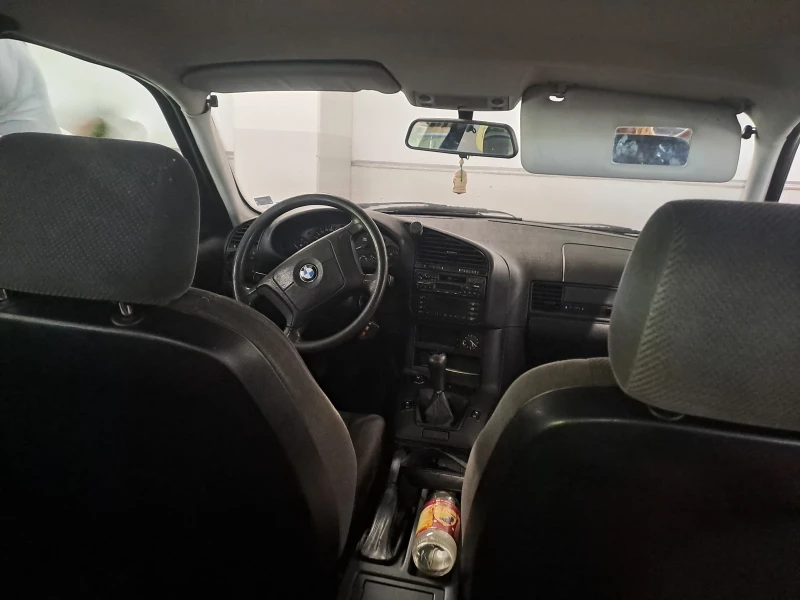 BMW 318, снимка 3 - Автомобили и джипове - 52845969