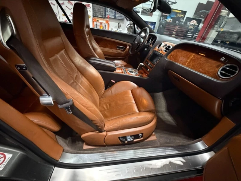 Bentley Continental * GT * CARFAX * ЦЕНА ДО БГ, снимка 11 - Автомобили и джипове - 52863760