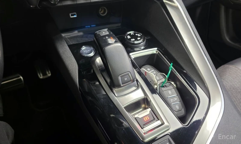 Peugeot 5008, снимка 9 - Автомобили и джипове - 52907845