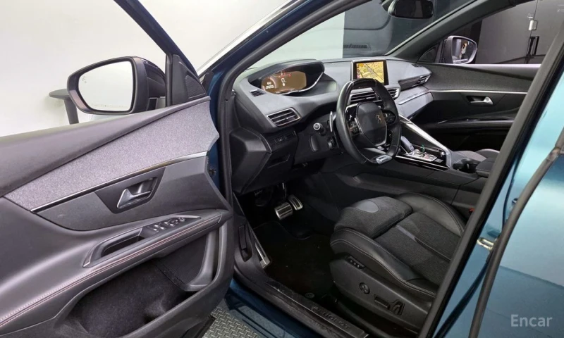 Peugeot 5008, снимка 10 - Автомобили и джипове - 52907845
