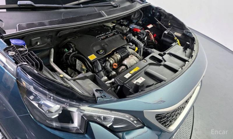 Peugeot 5008, снимка 6 - Автомобили и джипове - 52907845