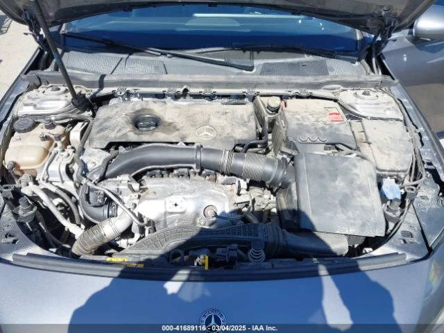 Mercedes-Benz A 220 * AMG PACKET * * HeadUp * * Engine Video * (CARFAX, снимка 9 - Автомобили и джипове - 49391239