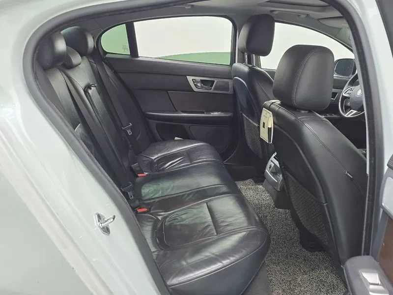 Jaguar Xf 2.2D | Mobile.bg � ����������� 12