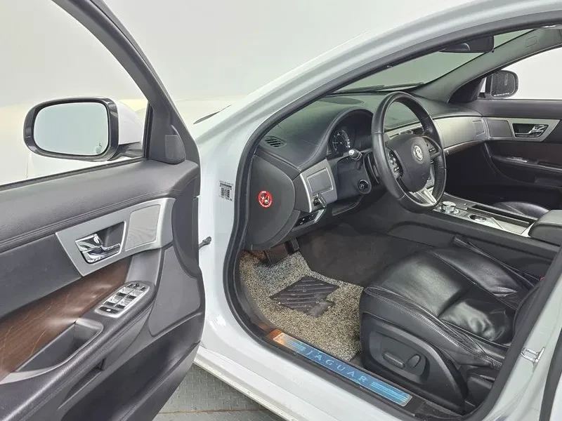 Jaguar Xf 2.2D | Mobile.bg � ����������� 10