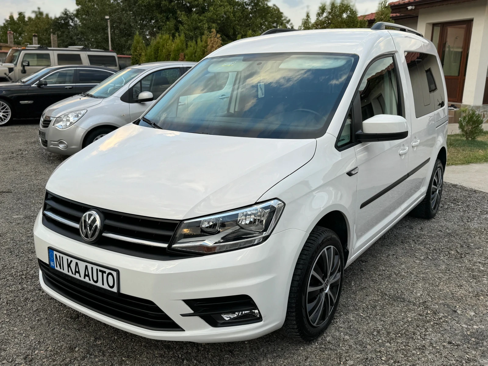 VW Caddy 2.0 TDI / 150 к.с.  40 000 км. Капариран - изображение 10