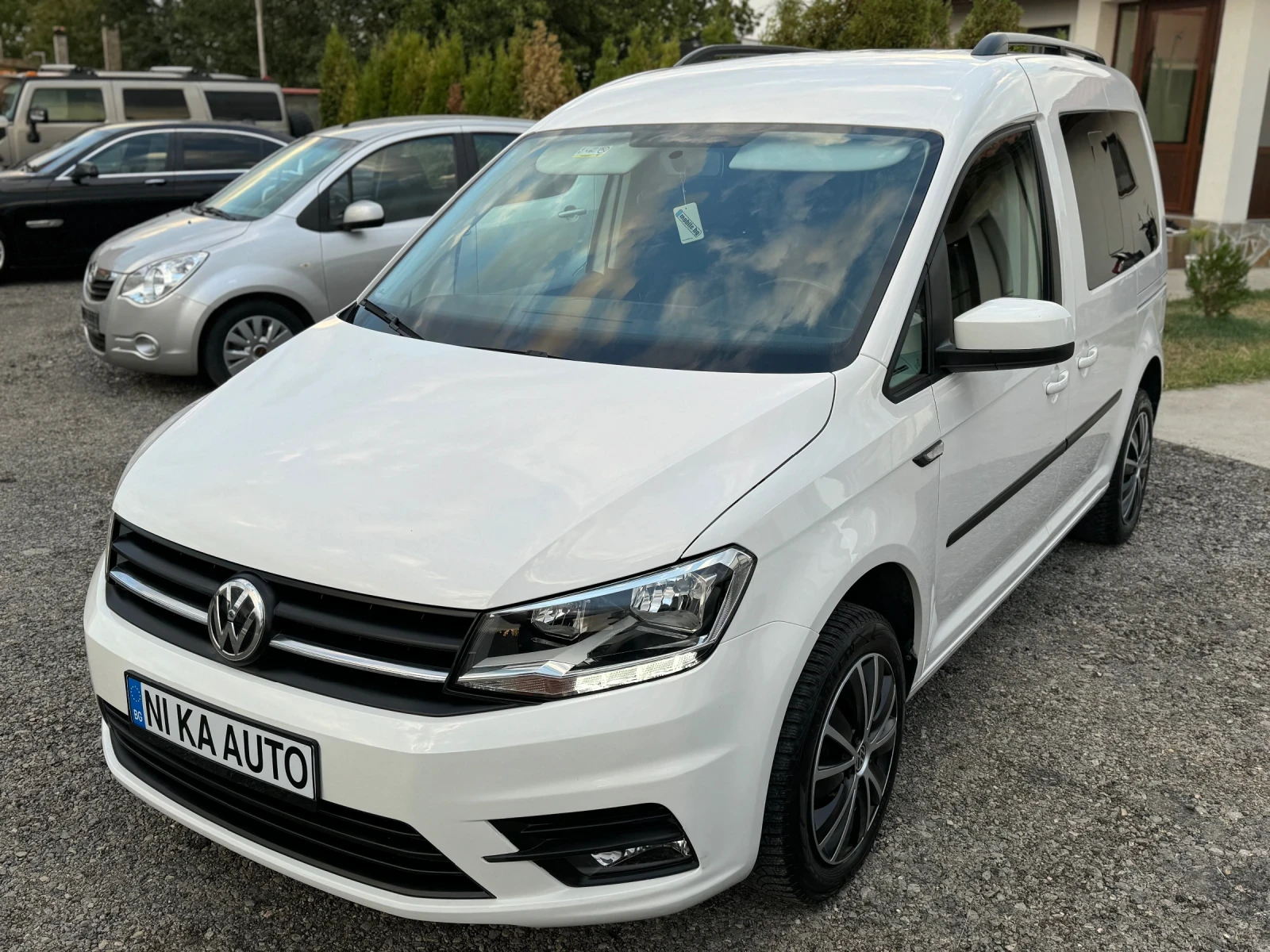 VW Caddy 2.0 TDI / 150 к.с.  40 000 км. Капариран - изображение 6