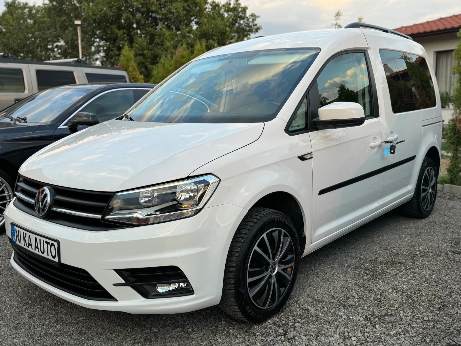 VW Caddy 2.0 TDI / 150 к.с.  40 000 км. Капариран - изображение 3