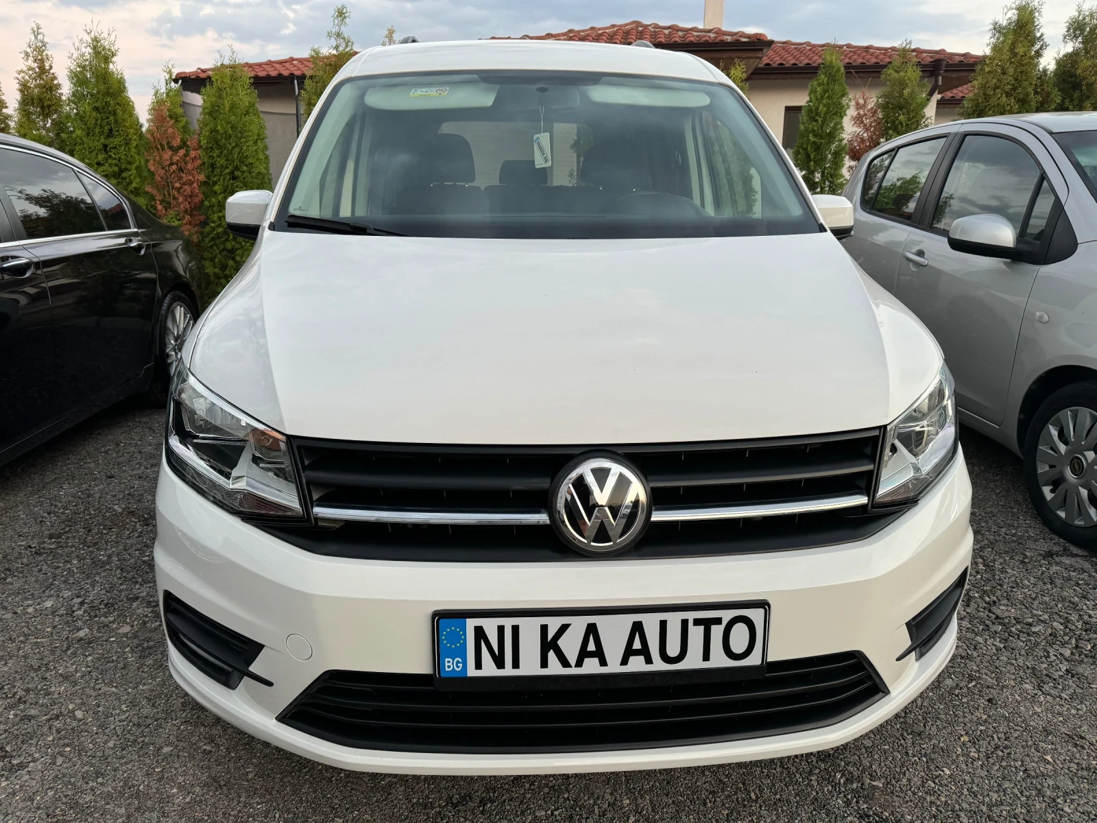 VW Caddy 2.0 TDI / 150 к.с.  40 000 км.  - [1] 