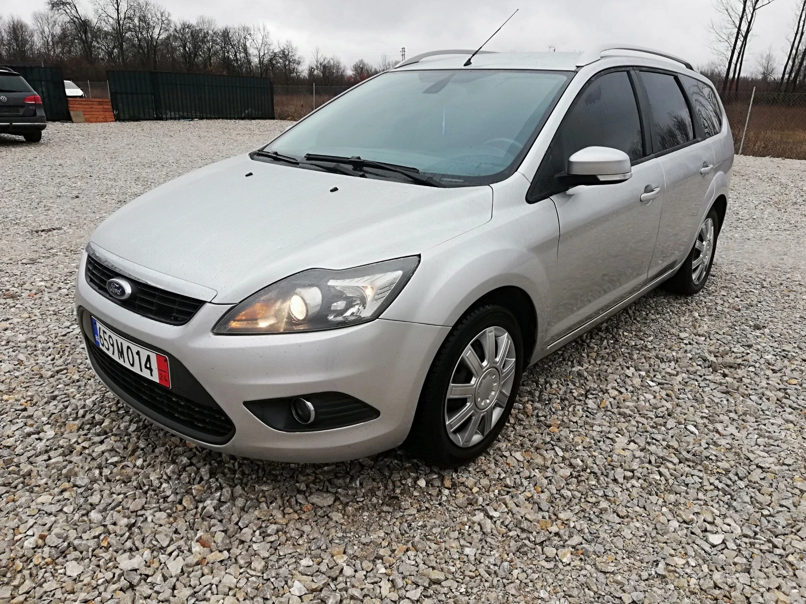 Ford Focus 2.0i kli GAZ - [1] 