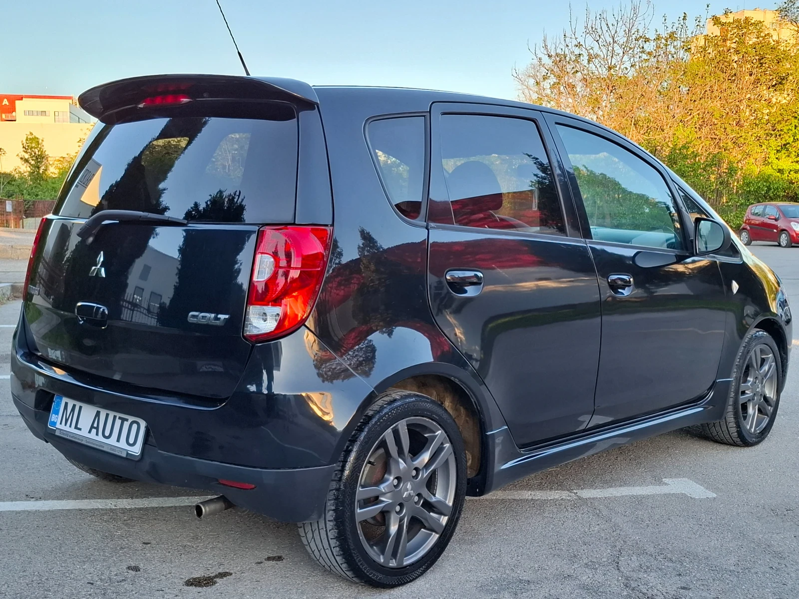 Mitsubishi Colt 1.3i 95hp * КЛИМАТИК * EURO 4 *  - изображение 4