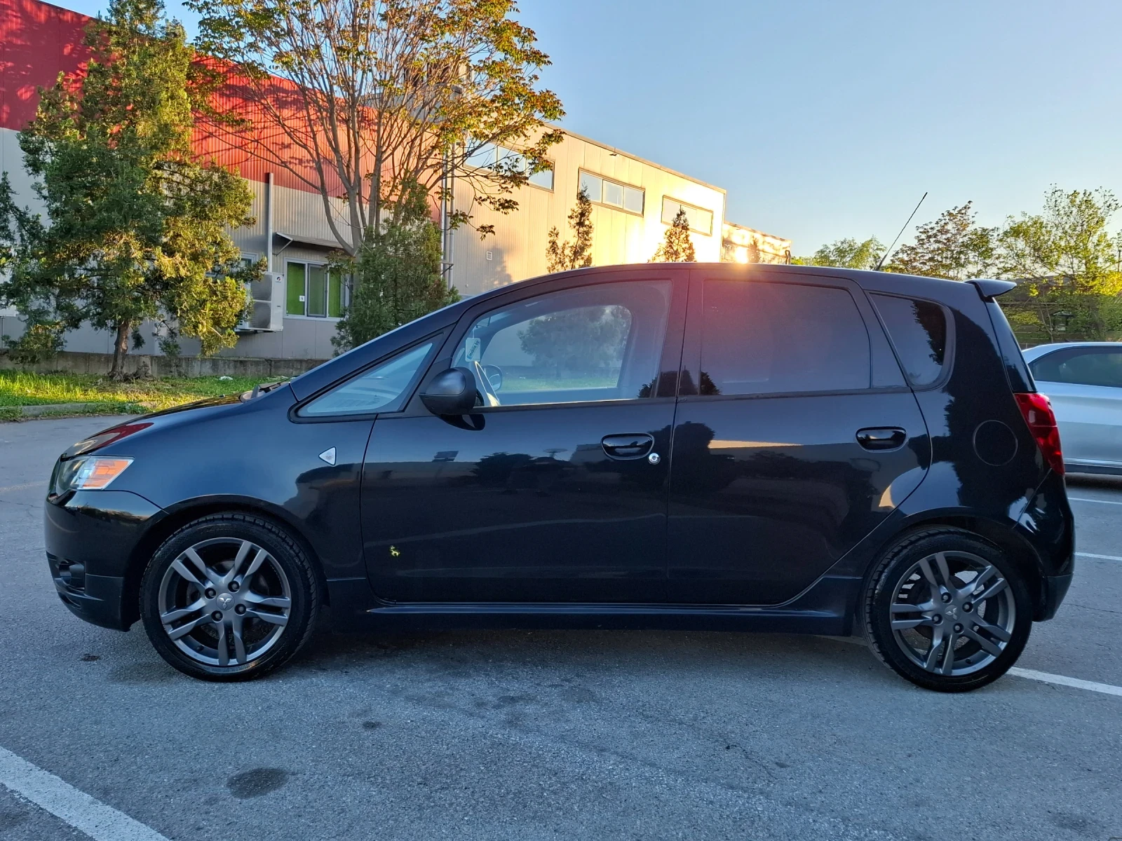 Mitsubishi Colt 1.3i 95hp * КЛИМАТИК * EURO 4 *  - изображение 6