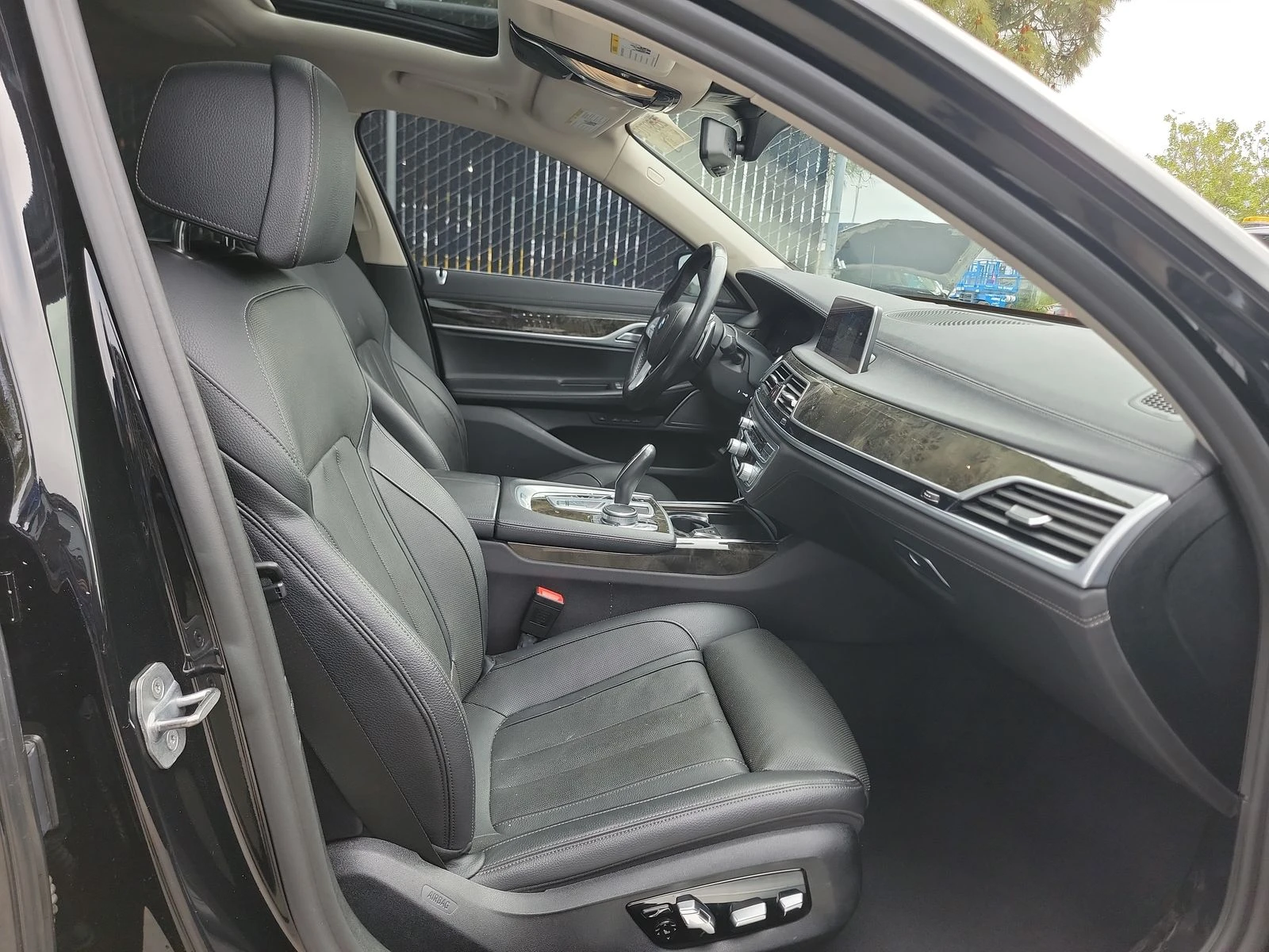 BMW 740 Harman Kardon* Head-Up*  - изображение 9