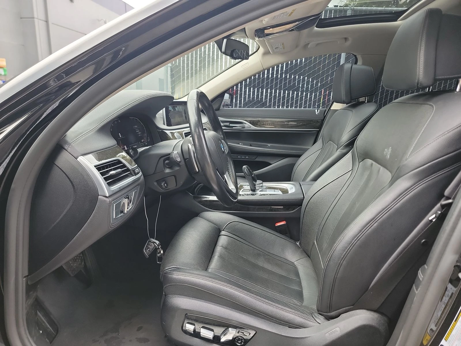 BMW 740 Harman Kardon* Head-Up*  - изображение 7