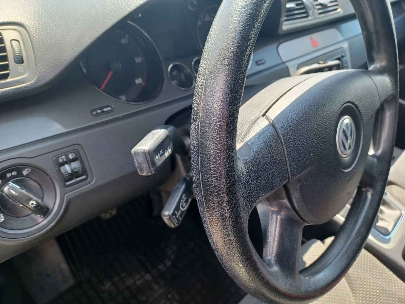 VW Passat  - изображение 8