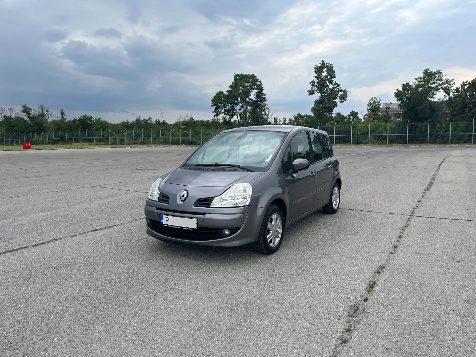 Renault Modus Grand 1.2 TURBO - изображение 2
