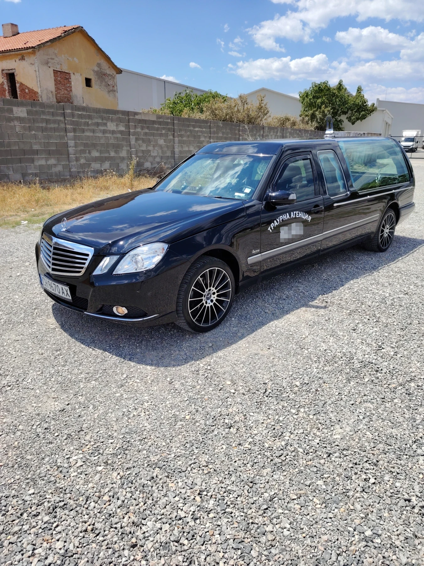 Mercedes-Benz E 250 2.5 - изображение 4