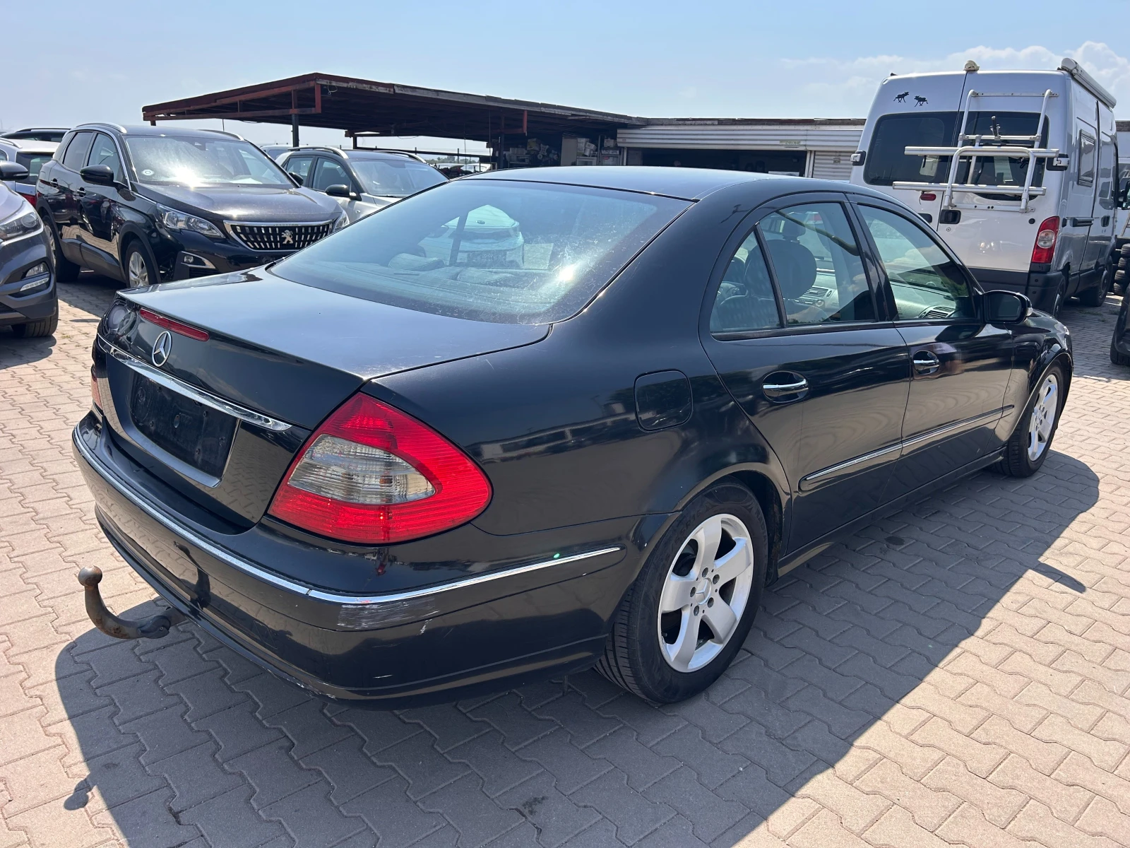 Mercedes-Benz E 220 CDI AVTOMAT/KOJA EURO 4 - изображение 6