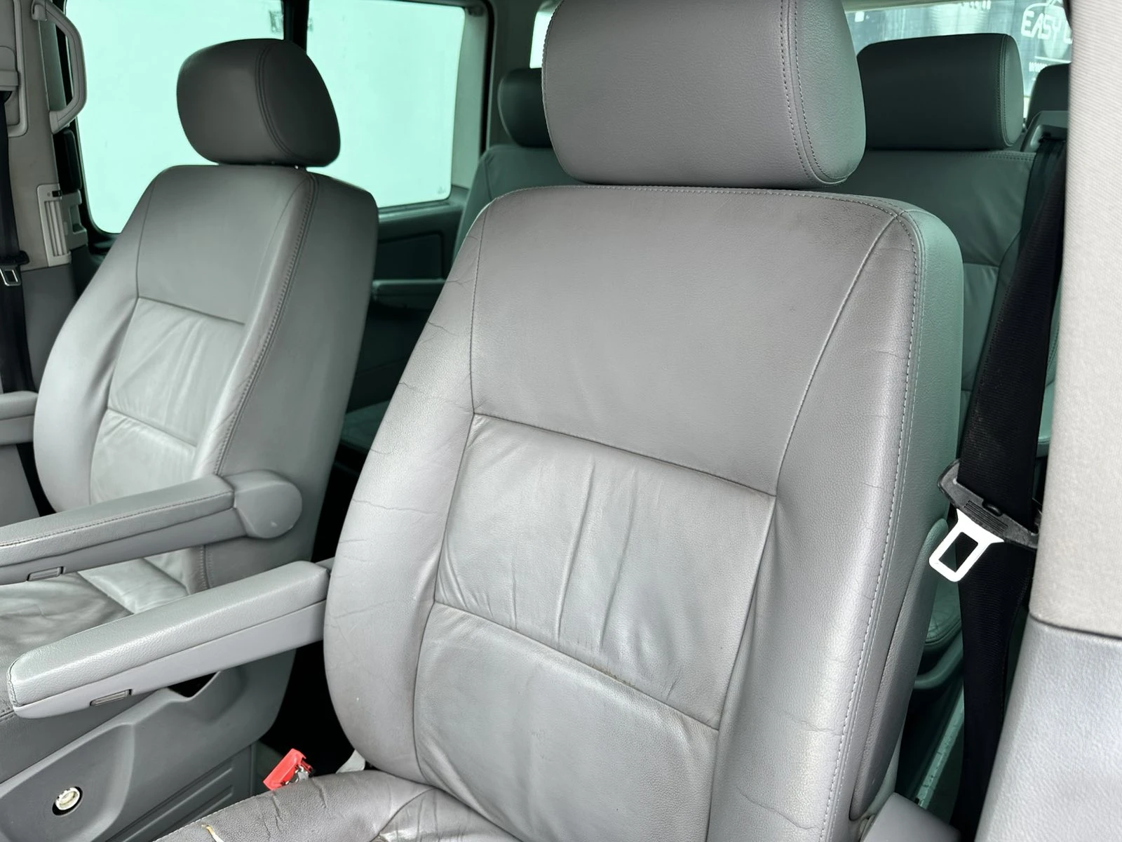 VW Multivan 2.5 Tdi HIGHLINE - изображение 7