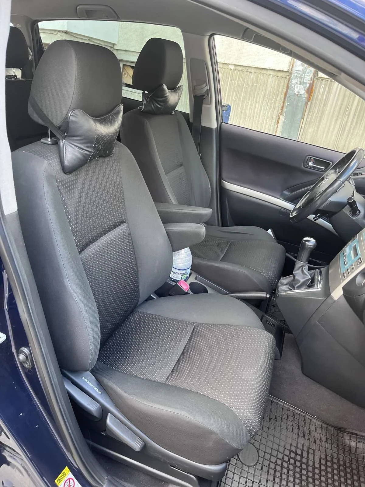 Toyota Corolla verso 2200 - изображение 10