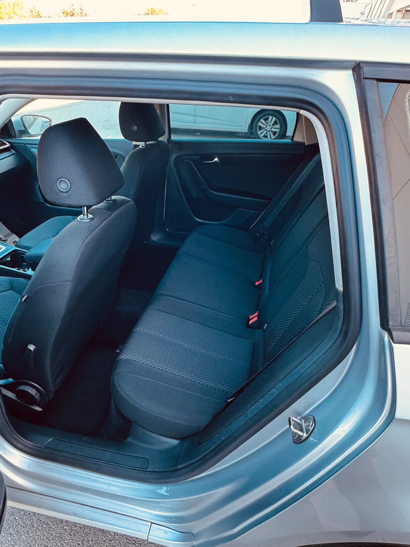 VW Passat  - изображение 7