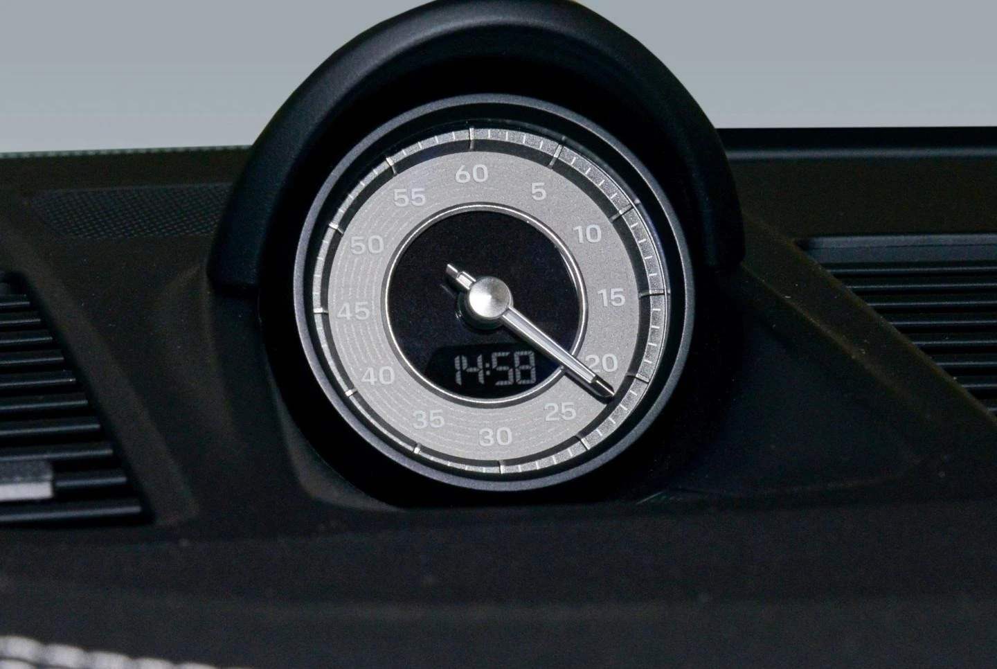 Porsche 911 992 TURBO S COUPE/CERAMIC/BURMEST/360/SPORT CHRONO | Mobile.bg   13